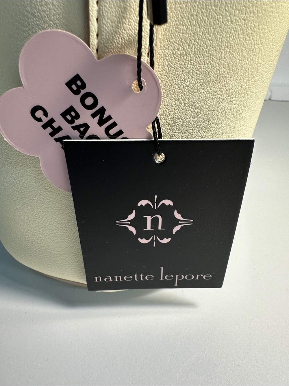 Nanette Lepore ISABELA Buttercream Shoulder or Convertible Bucket Bag-NWT - Picture 6 of 15